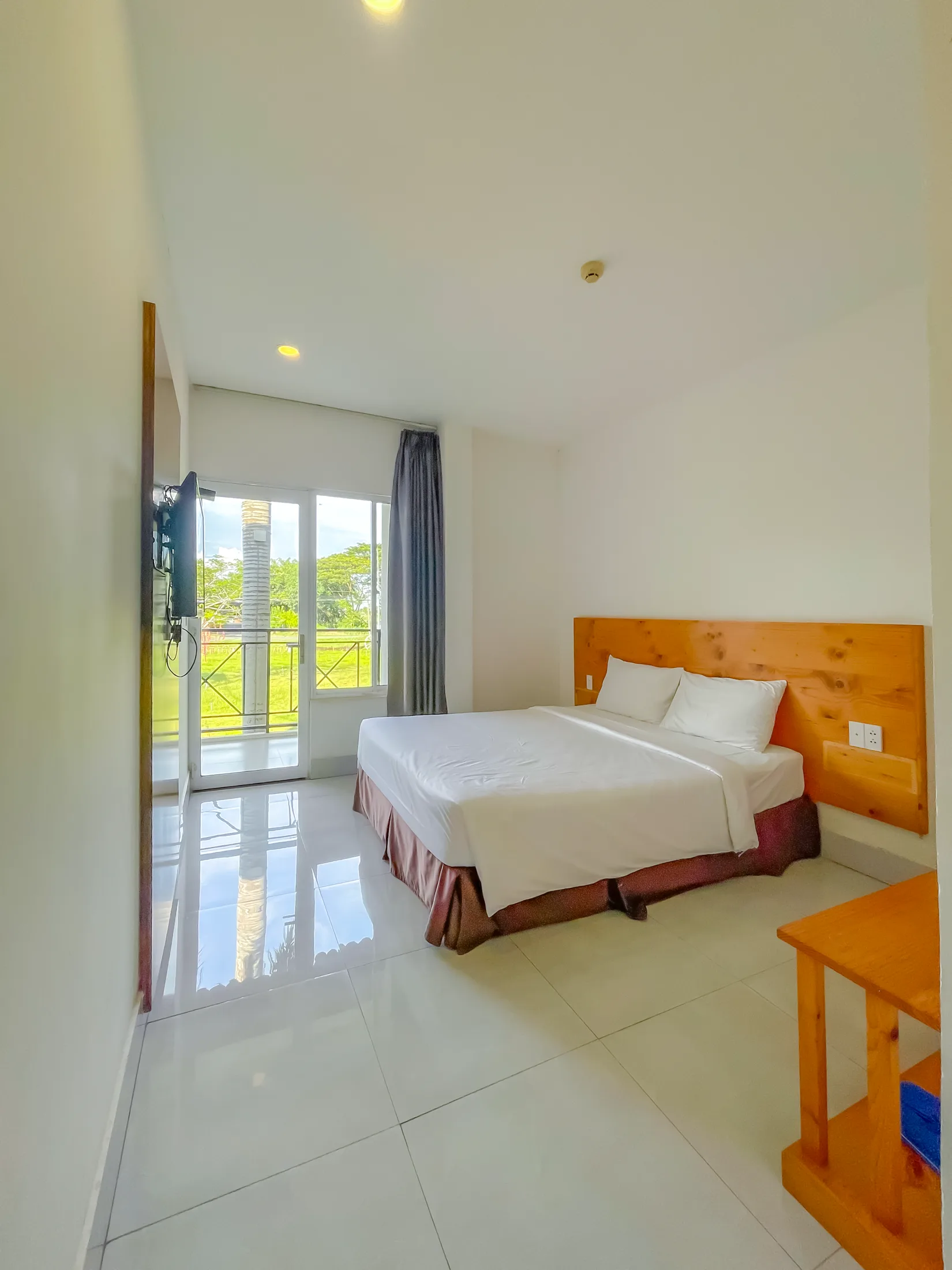 Khách sạn Làng Nổi Tân Lập - ảnh 2